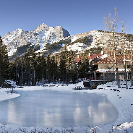 Crosswaters Resort At Kananaskis Eksteriør billede