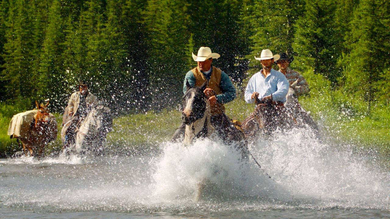 Crosswaters Resort At Kananaskis Eksteriør billede